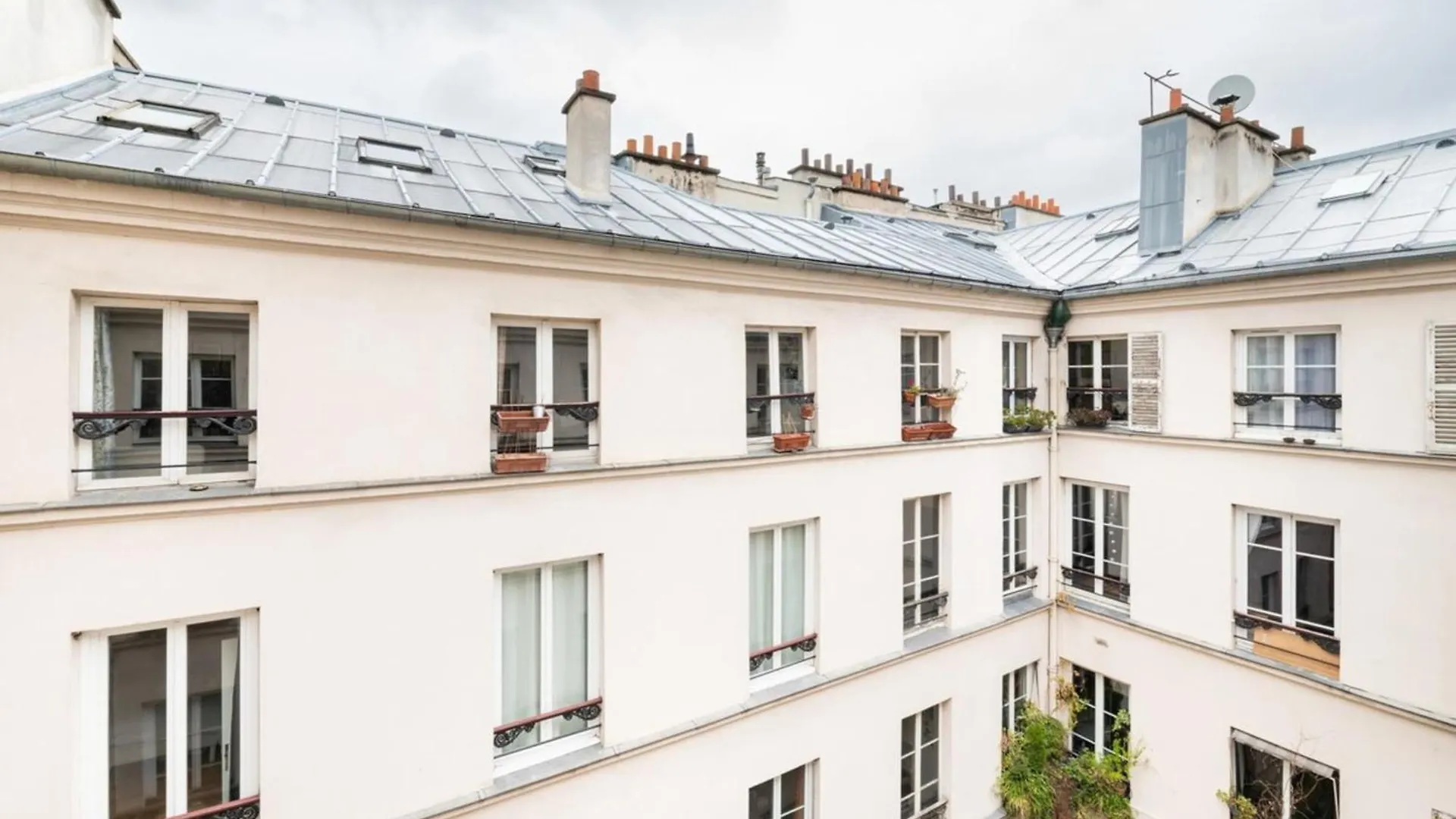 Appartamento Central Parisian-Style Studio Apart - Sentier 0*, Parigi Francia