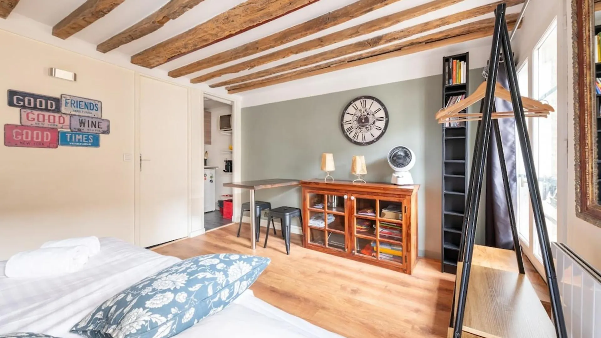 Central Parisian-Style Studio Apart - Sentier Apartment  Paris